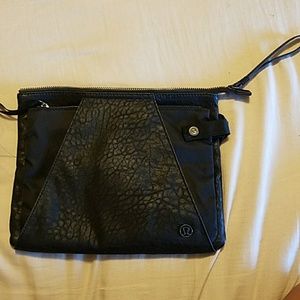 Lululemon black clutch